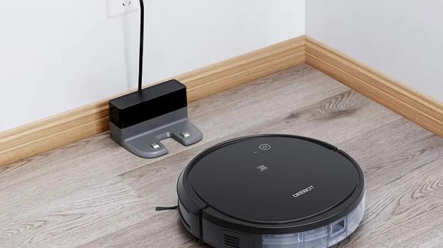 Self-Charging Robot Vacuum